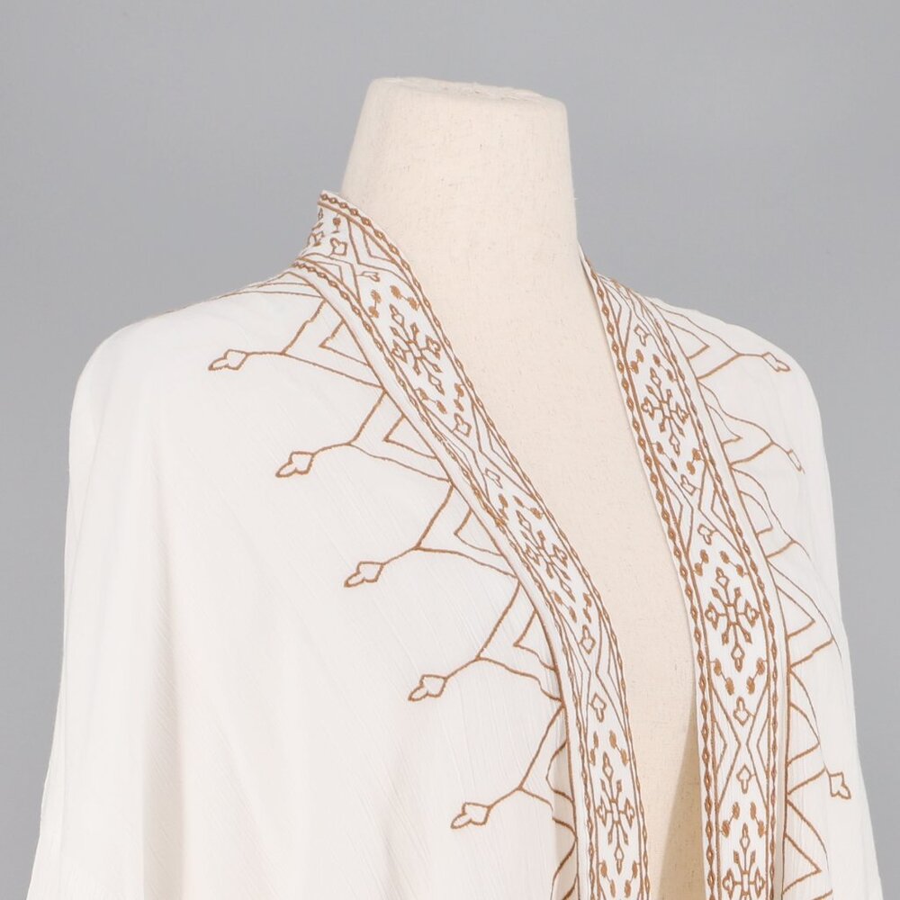 NWOT CHICO'S Embroidered Open Front Cardigan Cream Brown Size L/XL - Picture 3 of 6
